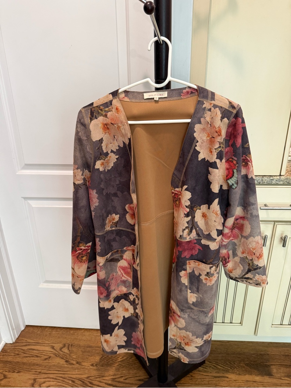 Solitaire Floral Open-Front Coat — Navy and Blush
